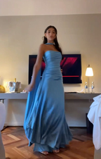Elegante vestido de fiesta azul. Elegante vestido de noche azul Y7442.