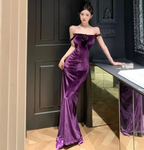 Elegante vestido de fiesta largo de terciopelo morado con hombros descubiertos y abertura Y8131
