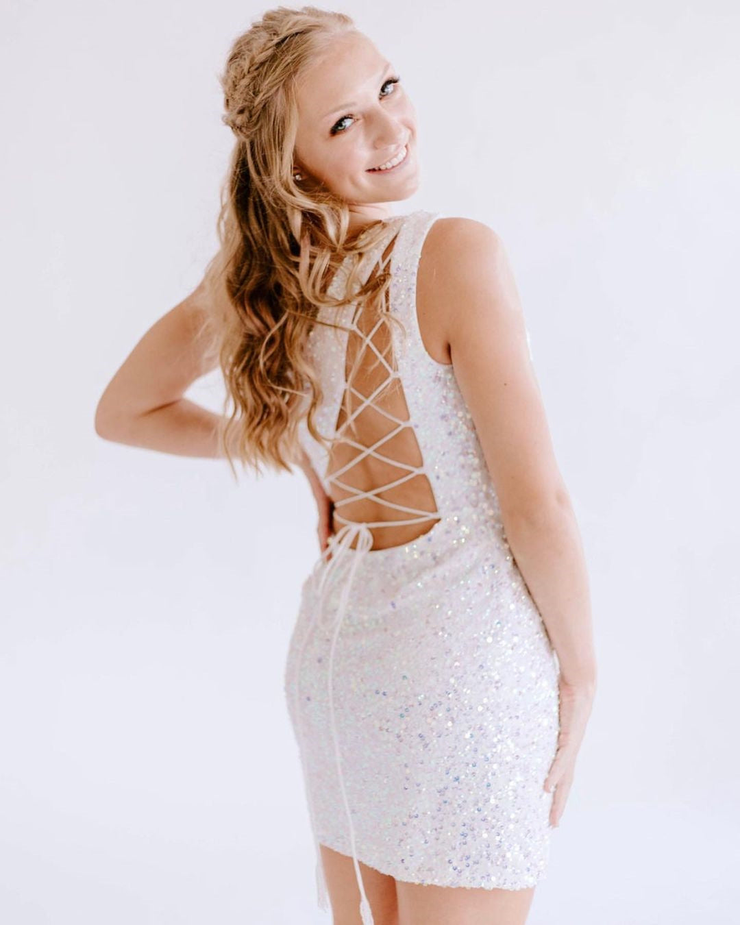 Rotes kurzes Homecoming-Kleid mit einer Schulter SYH23