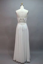 Langes Ballkleid in A-Linie mit V-Ausschnitt und Schlitz SCB65 
