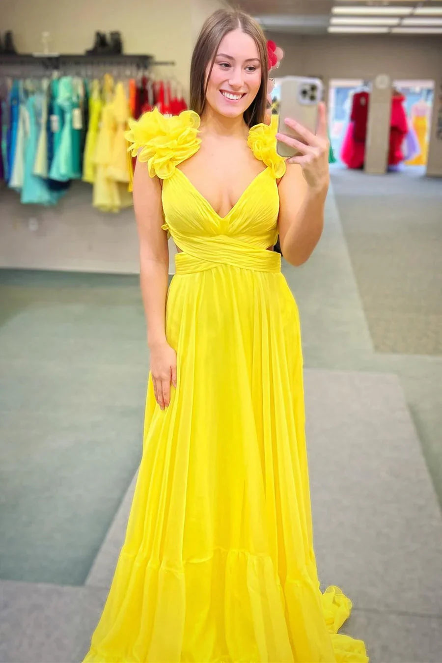 Langes Ballkleid mit Schnürung, V-Ausschnitt, Rüschen und Plissee SYP180
