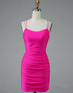 Vestido corto de fiesta rosa intenso con tirantes finos y encaje PD437
