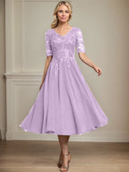 Vestido de gasa con encaje y lentejuelas para madre de la novia, corte A, escote en V y largo hasta la rodilla