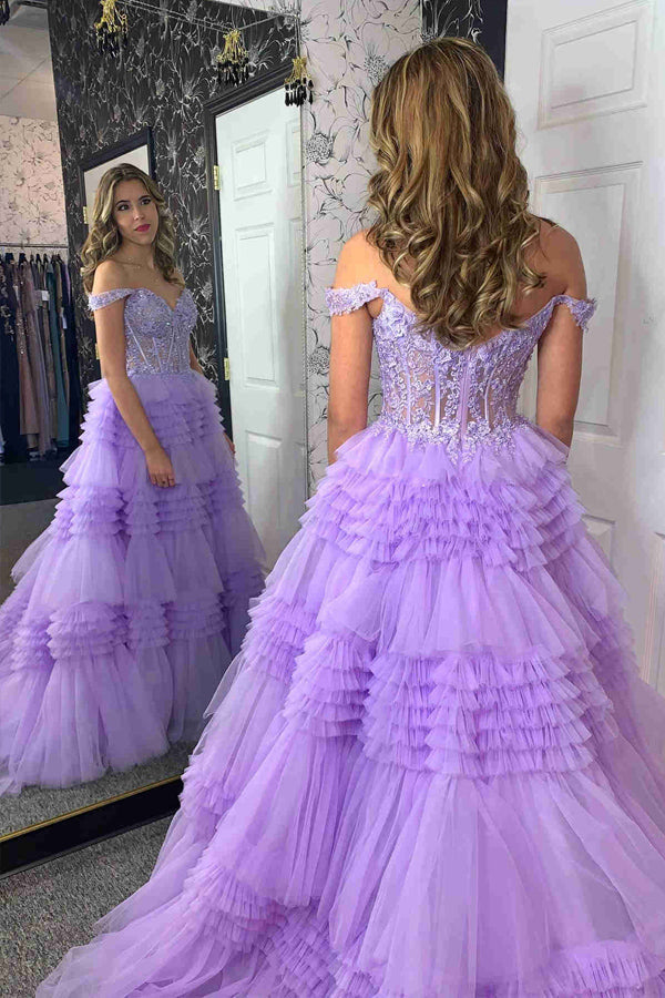 Lavendelfarbenes, schulterfreies Ballkleid mit Herzausschnitt, Spitze und Rüschen, PSK471