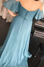Vestido de dama de honor largo de gasa azul fruncido con hombros descubiertos BD118