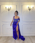 Elegante vestido de noche azul con abertura y corte formal Y6426
