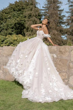 Whimsical Tulle Ballgown Wedding Dress With 3D Flowers And Off the Shoulder Straps Sweetheart Custom Made For Women-payinti