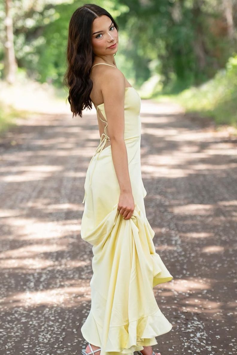 Sophianne | Gelbes Meerjungfrau-Ballkleid aus Satin mit Spaghettiträgern