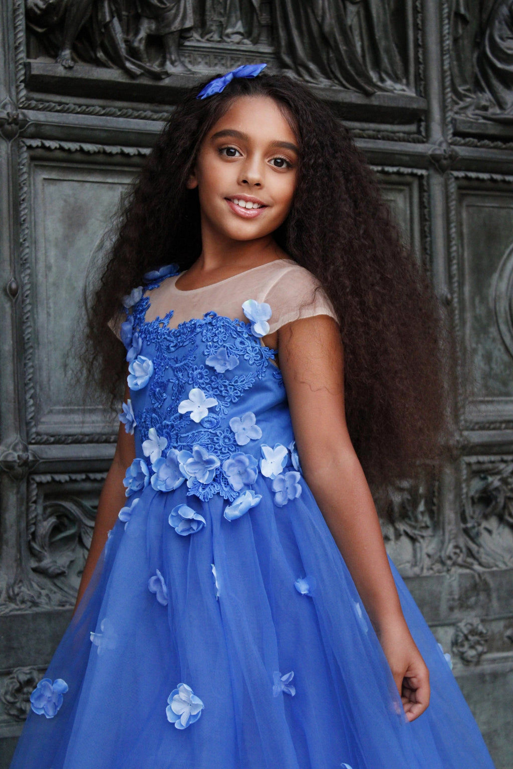 Prinzessin Ballkleid Blumenmädchenkleid mit Applikationen und Schleife Königsblau 
