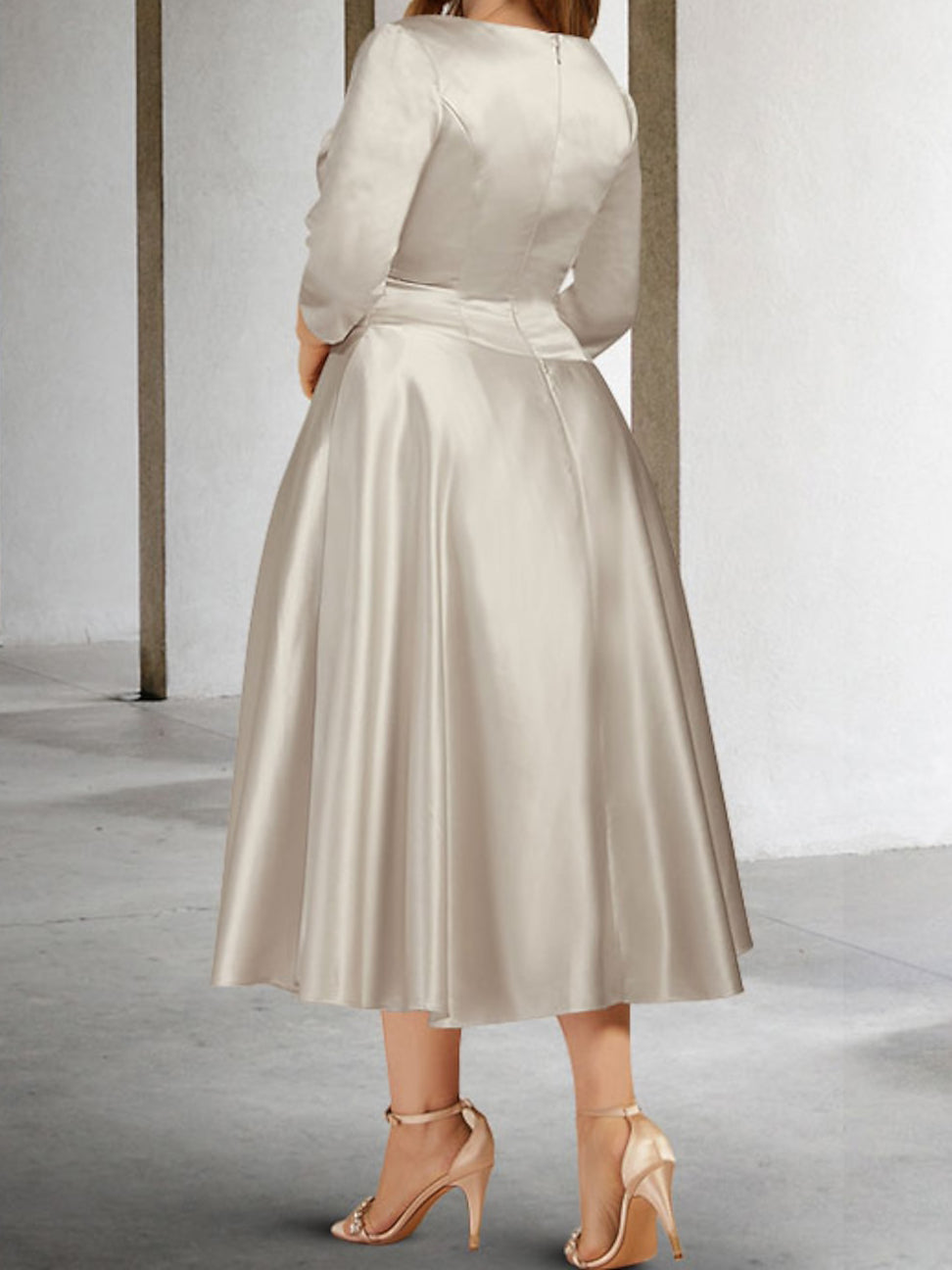 Vestidos de madre de la novia con corte A/princesa y escote en V