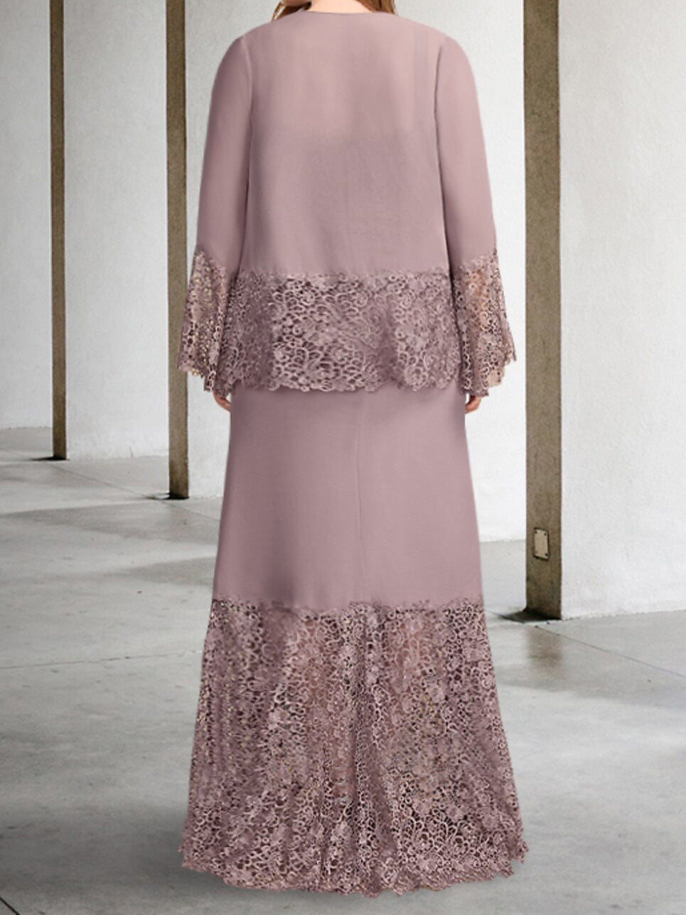 Vestidos de madre de la novia con corte tubo/columna y chaqueta