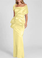 Vestidos para madre de la novia con corte tubo/columna, hombros descubiertos y largo hasta el suelo