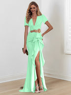 Vestidos de madre de la novia con escote en V, corte sirena/trompeta, largo hasta el suelo y volantes