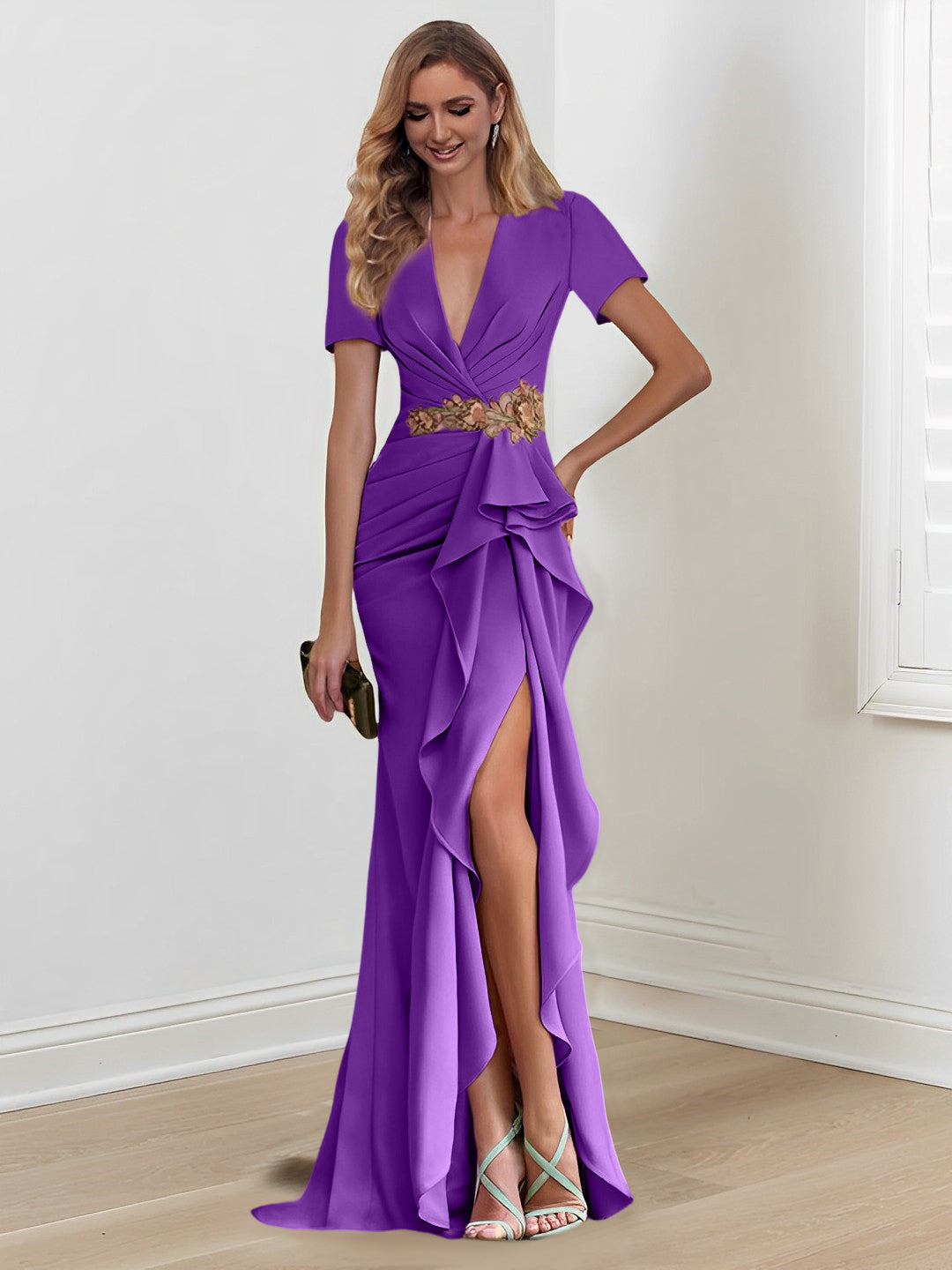 Vestidos de madre de la novia con escote en V, corte sirena/trompeta, largo hasta el suelo y volantes