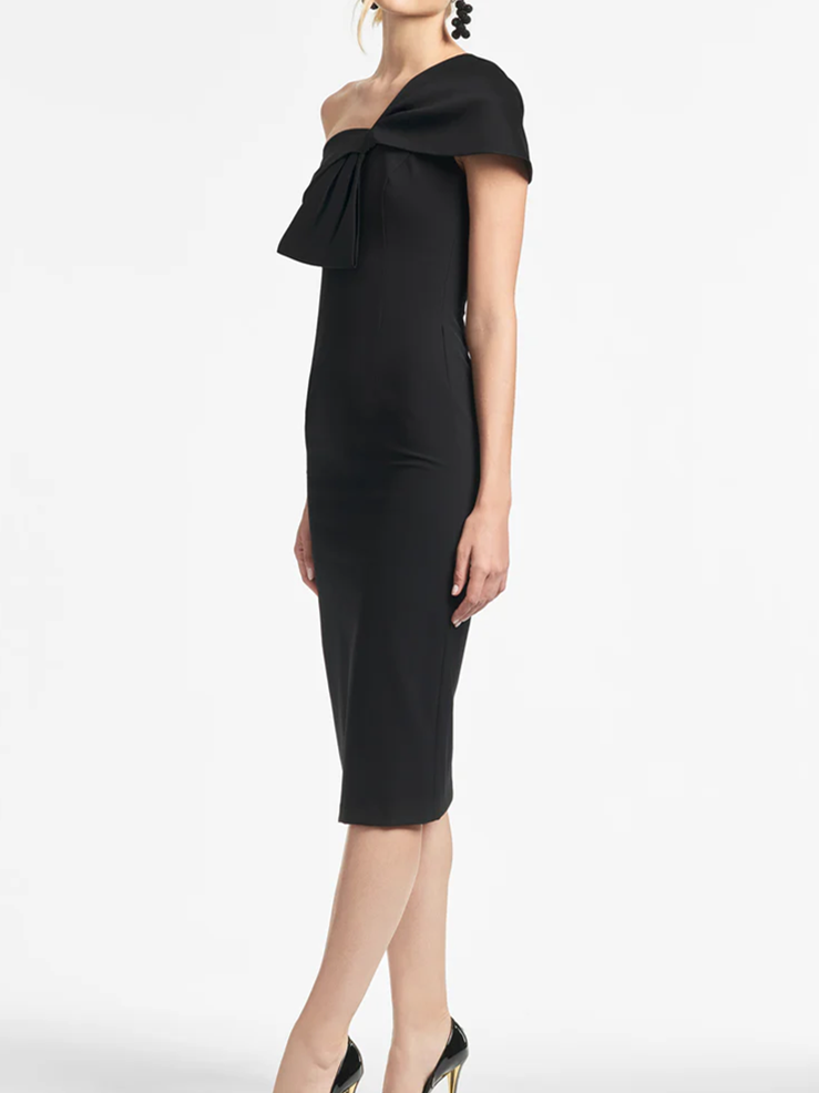 Vestidos para madre de la novia con corte tubo/columna, un hombro al aire y largo hasta la rodilla