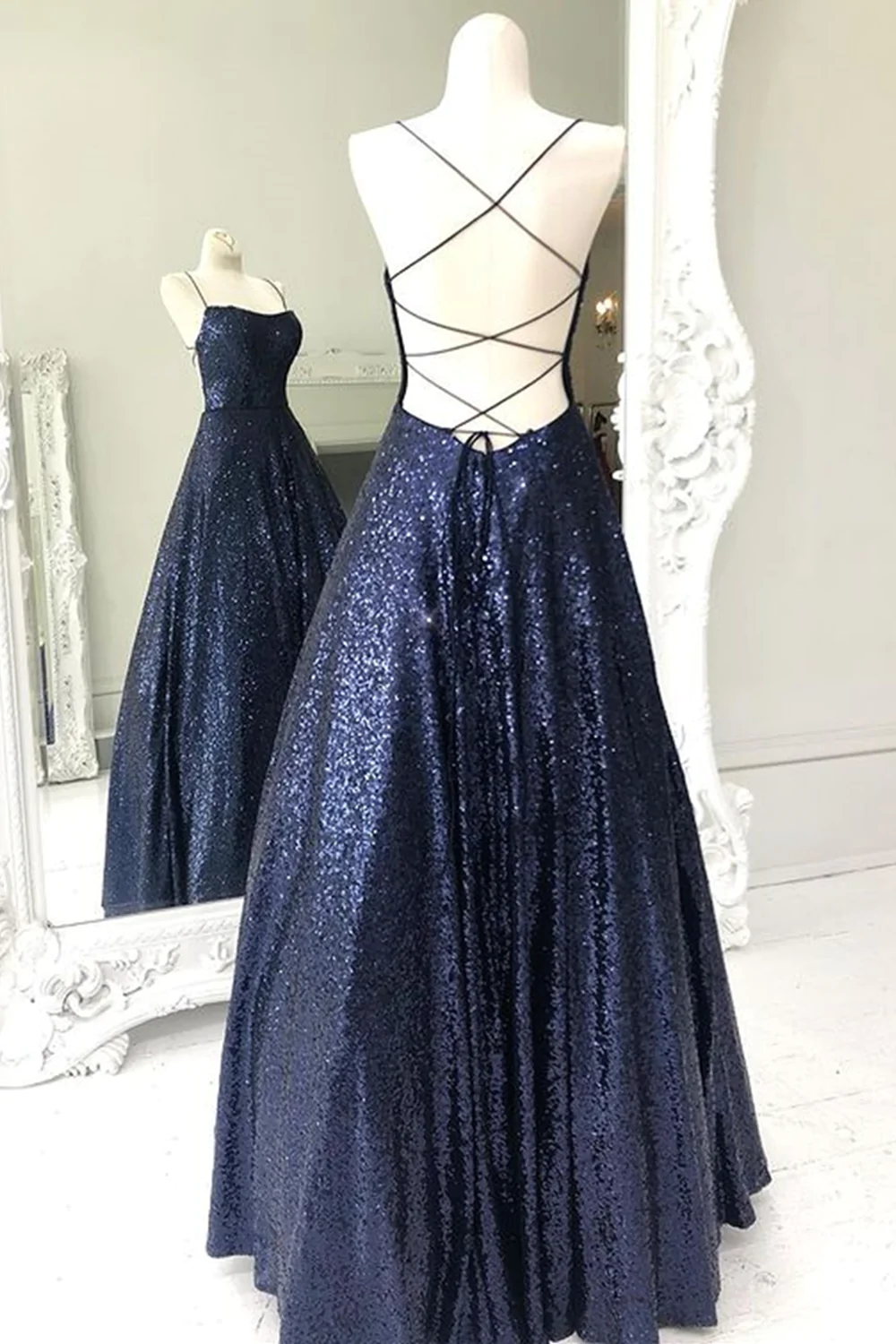 Glitzernde rückenfreie marineblaue lange Ballkleider, offene Rücken lange marineblaue formelle Abendkleider Y875