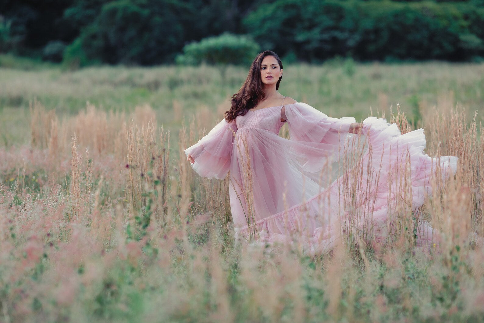 Blush Sweetheart Maternity Robe for Photoshoot with Spaghetti Strap SY005