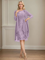 Vestido de madre de la novia de gasa con encaje, escote redondo, ilusión, largo hasta la rodilla, con volantes en cascada y lentejuelas