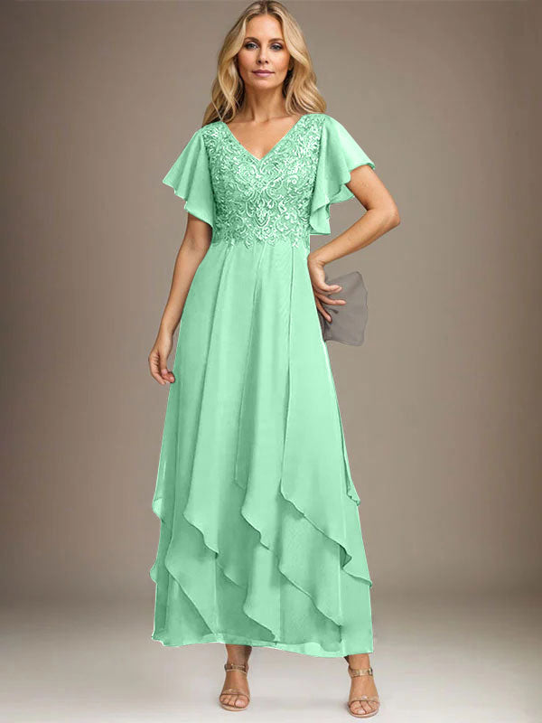 Vestido de gasa con encaje y escote en V hasta los tobillos para madre de la novia con volantes en cascada
