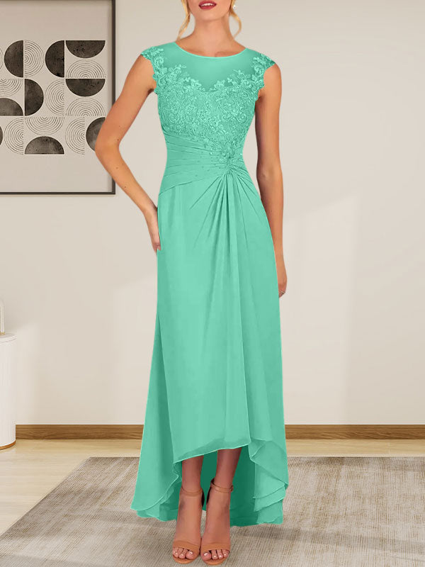 Vestido de gasa con encaje y escote redondo en forma de A color champán