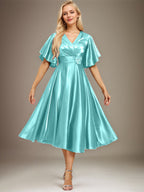 A-Linie V-Ausschnitt Wadenlanges Stretch Satin Kleid für die Brautmutter mit Perlenbesatz Plissee 