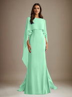 Vestido de gasa para madre de la novia, largo hasta el suelo, con escote barco y corte tubo/columna y volantes en cascada