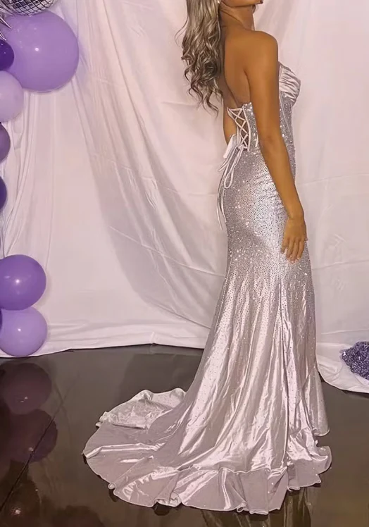 Glitzerndes trägerloses Satin-Ballkleid mit Perlen, lila, Meerjungfrau-Abendkleid Y8005