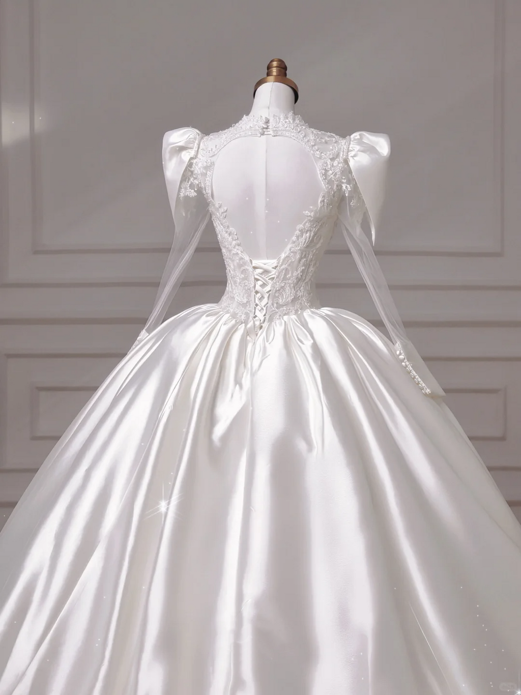 Hermoso vestido de novia de satén blanco con apliques de encaje, corte A, vestido de fiesta formal Y8607