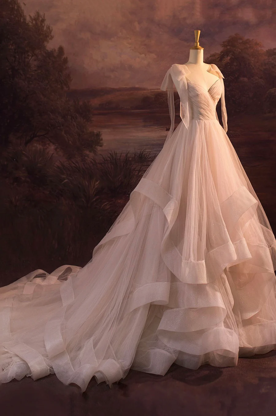 Hellrosa Tüll Pailletten gestuftes Ballkleid Abendkleid Y8389