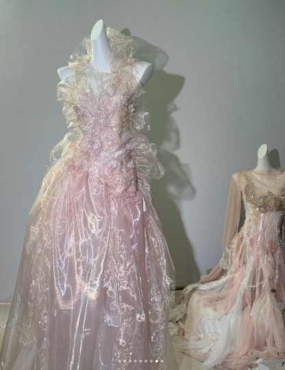 Vestido de fiesta largo de tul rosa hada con cuentas y espalda descubierta Y8564