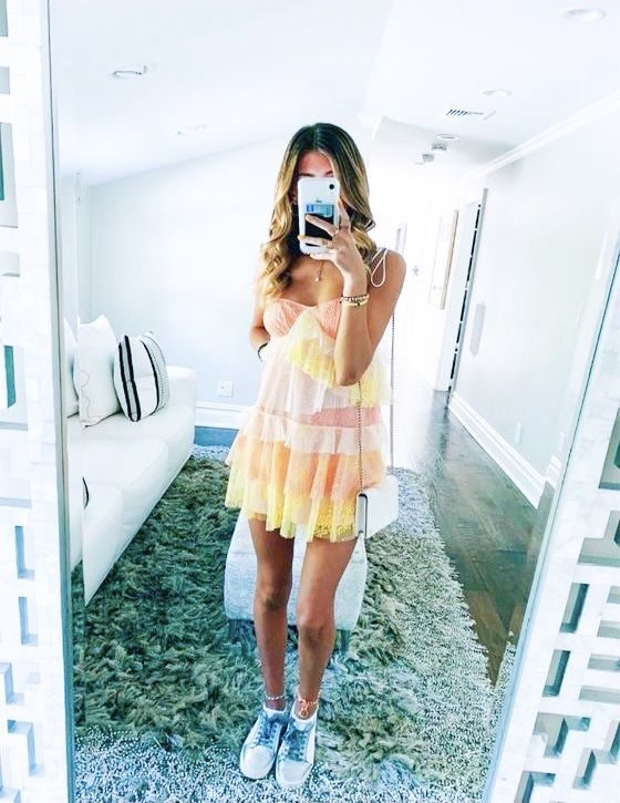 Vestido elegante y colorido para fiesta de bienvenida Y3008