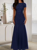 Vestido de tul con lentejuelas y escote redondo de sirena en azul marino oscuro