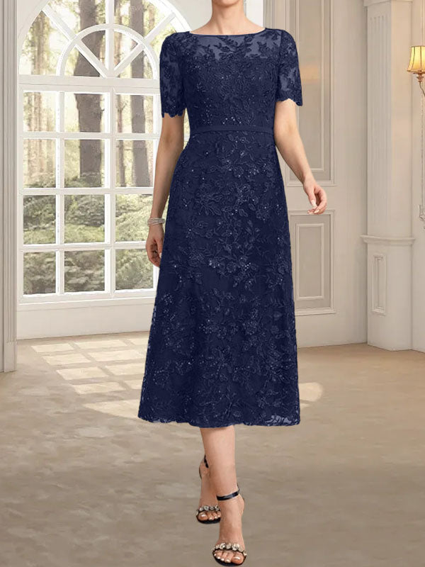 Vestido de madre de la novia de encaje con lentejuelas, corte A, escote ilusión y largo hasta la rodilla