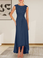 Vestido de gasa con encaje y escote redondo en forma de A color champán