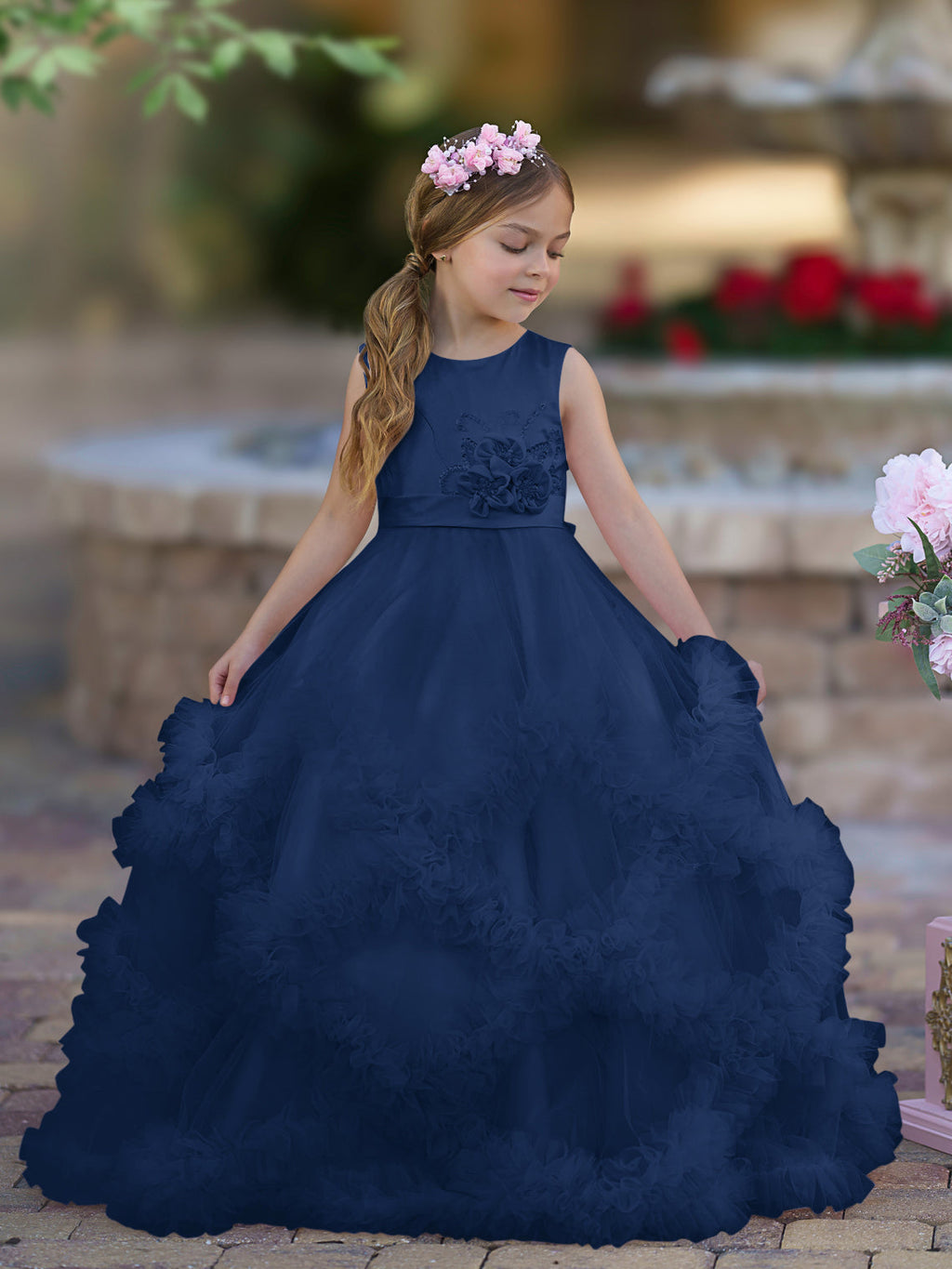 Vestido de niña de las flores de tul satinado con corte A y volantes en cascada hasta el suelo