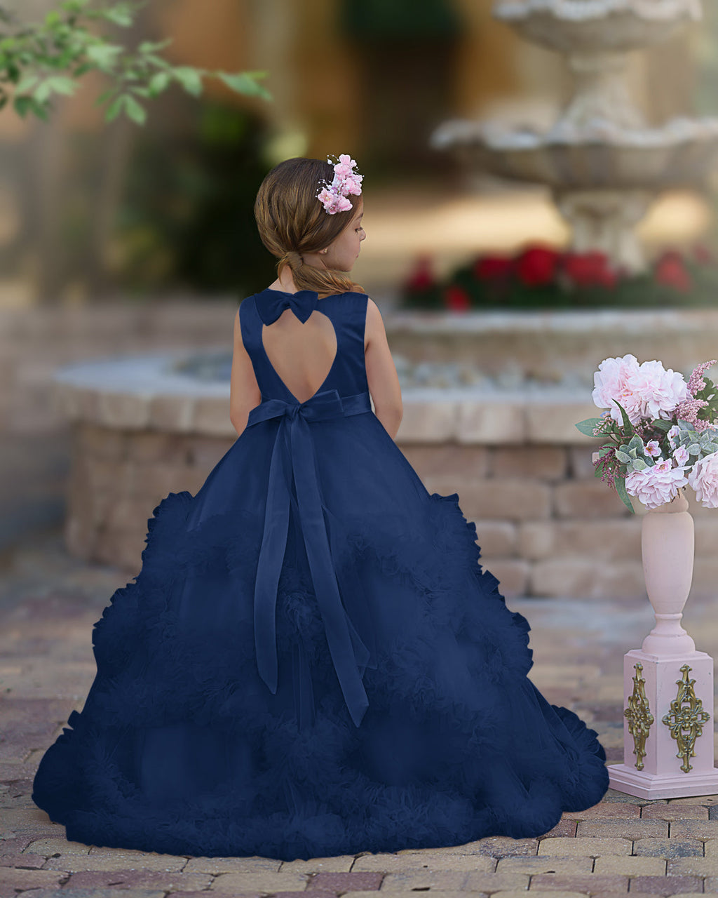 A-Linie Satin Tüll Bodenlang Kaskadierende Rüschen Blumenmädchenkleid