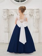 Abnehmbares Blumenmädchenkleid aus Spitze und Tüll mit Schleppe 