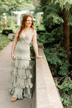 Melssa | Vestido largo de sirena con volantes anudados en color salvia