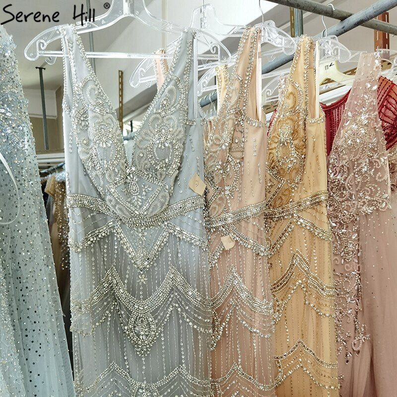 Vestido de noche sexy color piel, color plata, con escote en V, estilo sirena, sin mangas, con plumas, chal, hilo y diamantes, LA70171B 