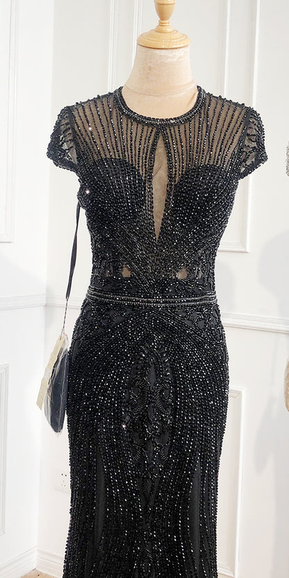 Luxus Ärmelloses Volldiamant-O-Ausschnitt Sexy Abendkleider Dubai Design LA60742