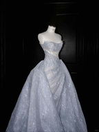 Glitzerndes trägerloses blaues Tüll-Pailletten-A-Linien-Ballkleid, formelles Hochzeitskleid Y8676