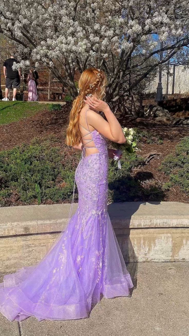 Sexy Lavendel Meerjungfrau Ballkleid mit Schleppe Lavendel Abendkleid Y5866