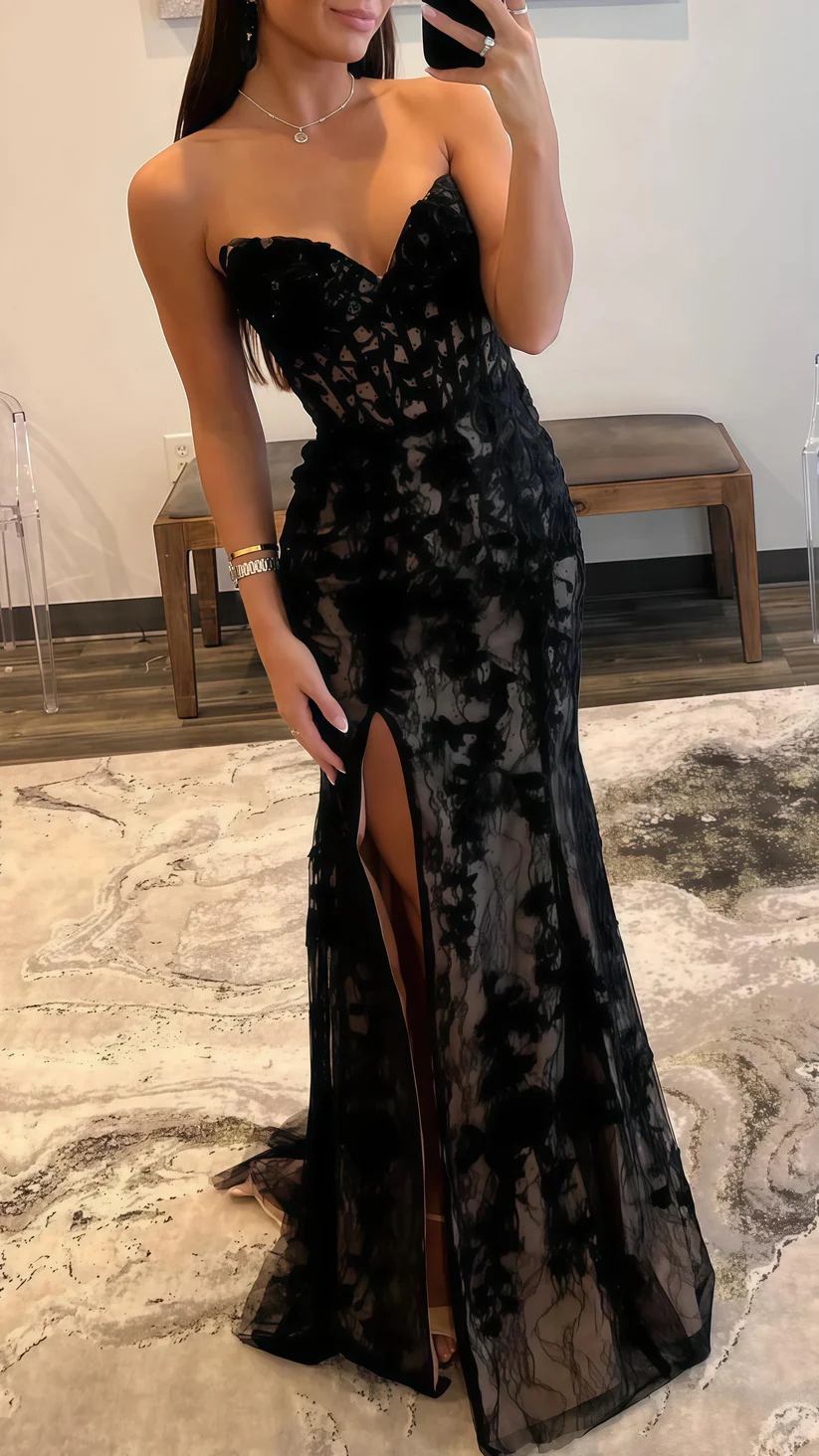 Schwarzes Abendkleid Sexy Trägerlos Herzförmiger Ausschnitt Spitze Schlitz Meerjungfrau Ballkleid Y8017