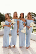 Vestido de dama de honor azul claro de satén plisado con hombros descubiertos BD136