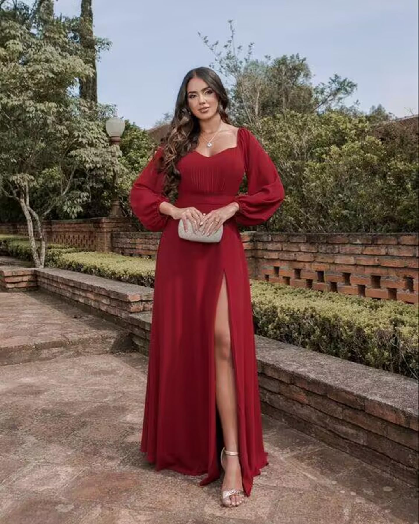 Schulterfreies Chiffon-Ballkleid mit Schlitz SYP170 