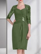 Vestido de gasa para madre de la novia con escote corazón, largo hasta la rodilla, con apliques de cuentas, encaje y lentejuelas plisado.
