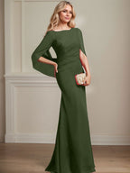 Vestido de madre de la novia de gasa con escote barco, corte trompeta/sirena, largo hasta el suelo, con pliegues