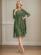 Vestido de madre de la novia de gasa con encaje, escote redondo, ilusión, largo hasta la rodilla, con volantes en cascada y lentejuelas