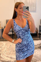 Vestidos de fiesta cortos elegantes con escote en V y espalda abierta con lentejuelas