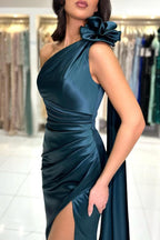 Schicke One-Shoulder-Ärmellose bodenlange Ballkleider mit Schlitz vorne
